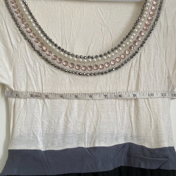 Black and White Short Sleeve Embellished Dress - Picture 7 of 8